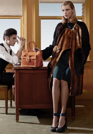 Karl Lagerfeld était aussi un « Kaiser » de la photo de mode " Karl Lagerfeld - Fendi - "A Room with a clue"
