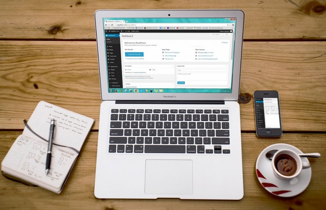Les différences entre un blog et un site internet ordinateur